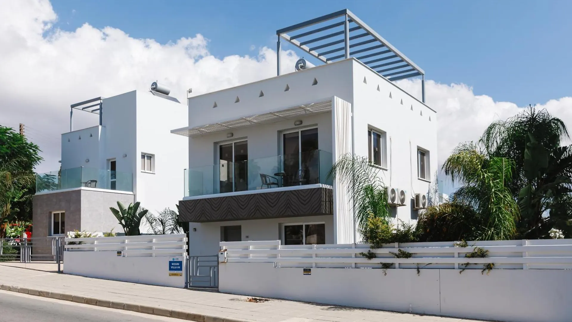 Nissini Villas #2 #3 And #22 Ayia Napa 0*,